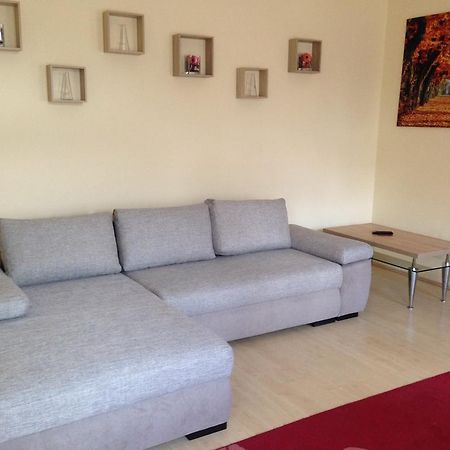 Péterfia Apartman Debrecen Esterno foto